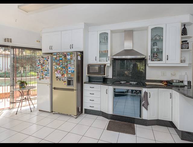 300M² BUSINESS FOR SALE IN ROSEBANK